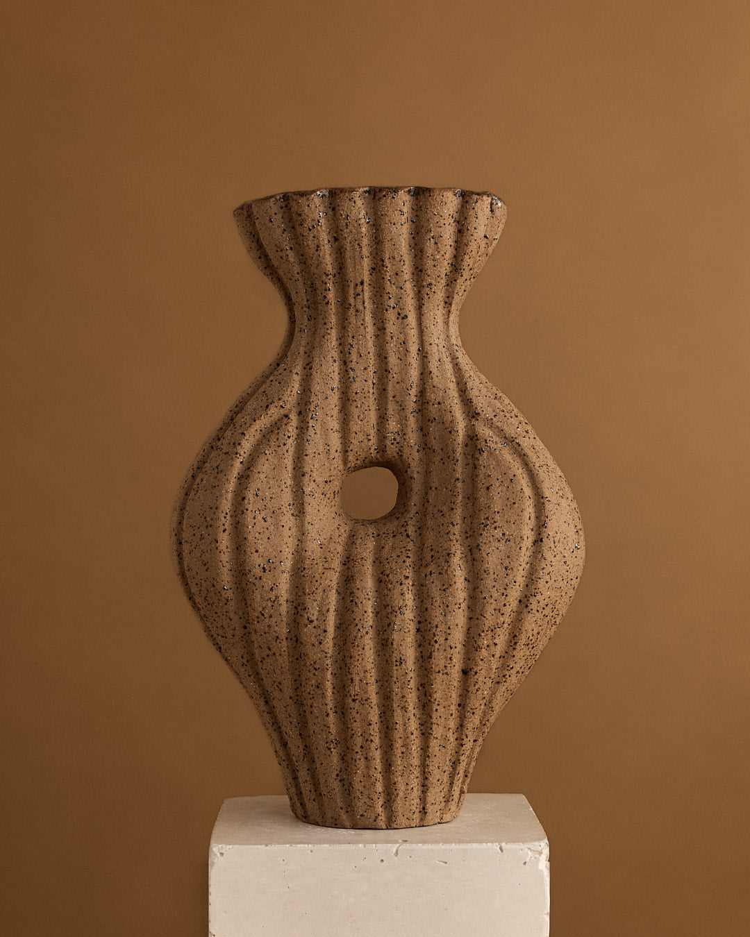 Mariana Vase